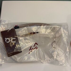 On Running White Waist Pack 2L Light NWT, White